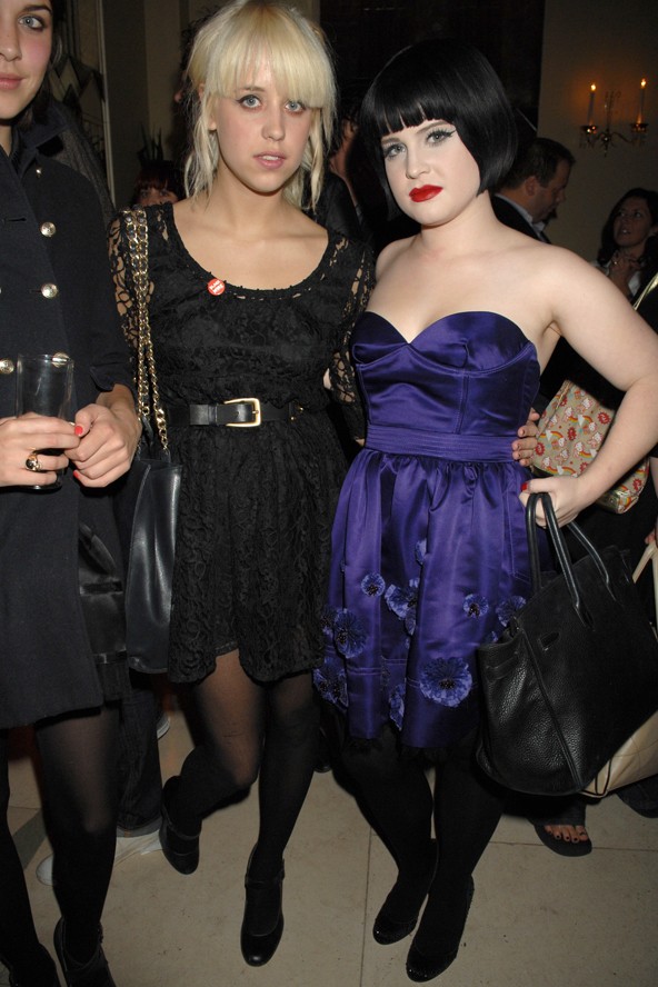 Kelly Osbourne az egyik közeli barátnője volt.