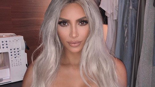 Hogy mi? Kim Kardashianról kislánya készíti a provokatív fotókat?