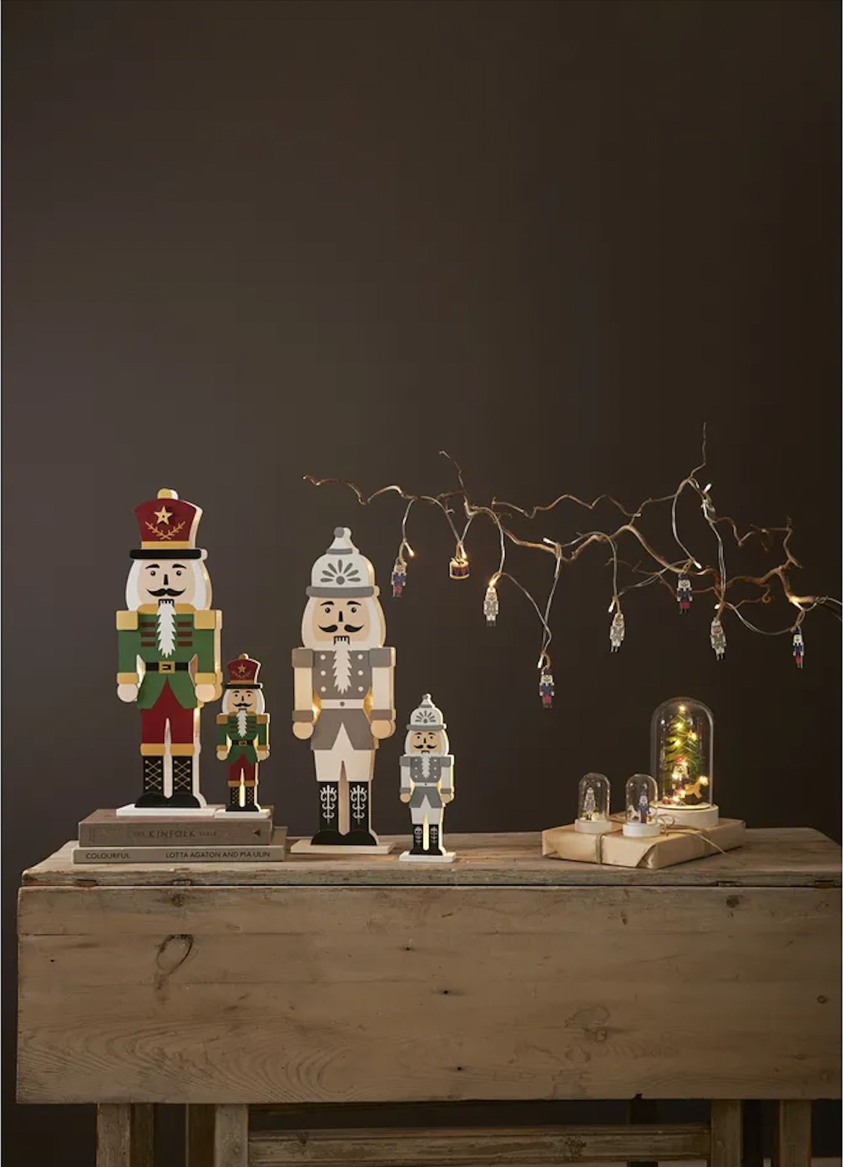 Diótörő fénydekoráció BONAMI 9139 Ft