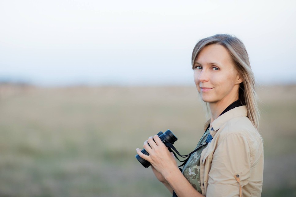 A gyerekkori álom végül valóra vált: távcsővel a kezében dolgozik Ozogány Kata