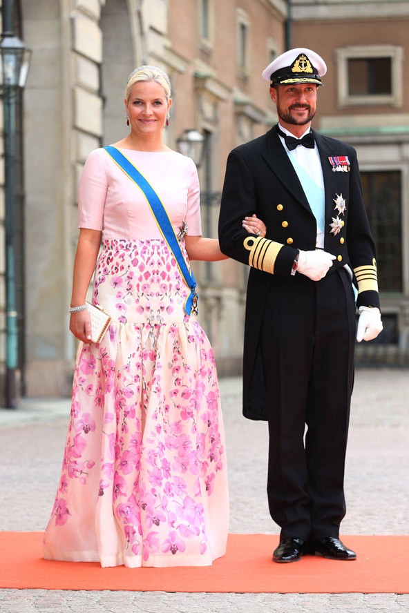 Mette-Marit hercegnő és Haakon herceg, Norvégia trónörökösei.