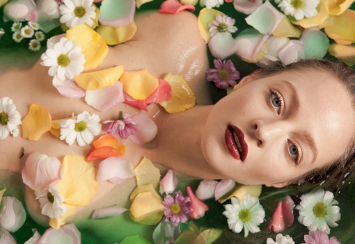 Idén októberben is összefogott az Estée Lauder Companies a mellrák ellen 