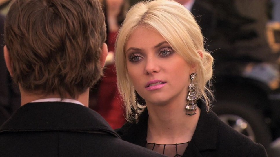 9 botrány, ami miatt kivágták a kedvenc karaktereinket a filmsorozatukból