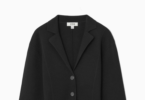 Dua Lipa rég elfeledett ruhadarabot hozott vissza: igen, ez komoly!