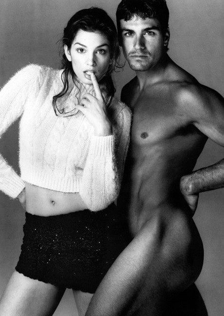 Cindy Crawford az 1994-es őszi-téli Versace kampányban, fotó: Richard Avedon