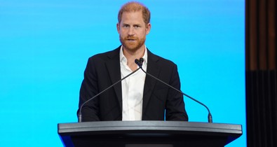 Harry herceget ennél jobban már nem alázhatták volna meg, a saját családja volt az elkövető