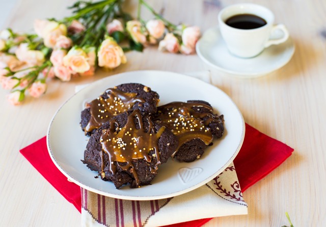 Ellenállhatatlan csokoládés karamellkeksz advent harmadik vasárnapjára