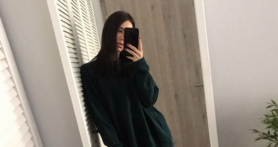 Lukovics Tamara egy letisztult szettben tölti a szentestét