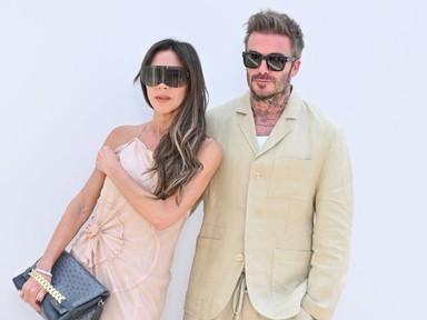 Victoria és David Beckham újraalkották az esküvői fotójukat, a végeredmény zseniális lett