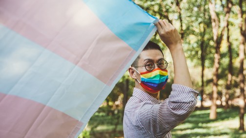 Egy transznemű férfi küzdelmes, de inspiráló története: az öngyilkos gondolatoktól az önelfogadásig 