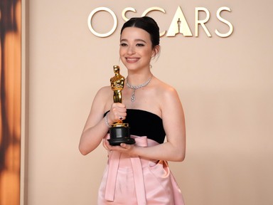 Nem véletlen, hogy a 97. Oscar-gála ruhái jóval visszafogottabbak voltak: íme a divattörténész magyarázata