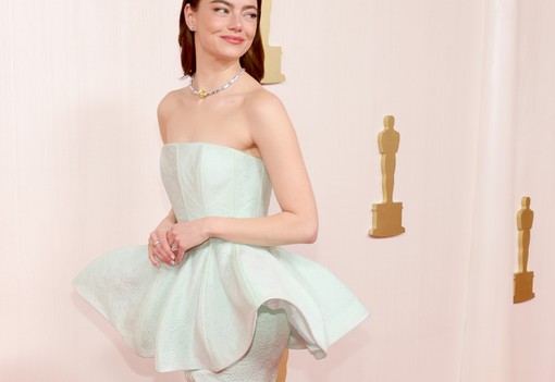 Florence Pugh pucérruhájától, Margot Robbie alakkövető szettjéig - mutatjuk a 2024-es Oscar-gála legelképesztőbb megjelenéseit