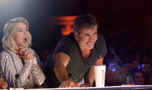 Íme a 11 éves fiú, aki elérte, hogy Simon Cowell megnyomja az aranygombot