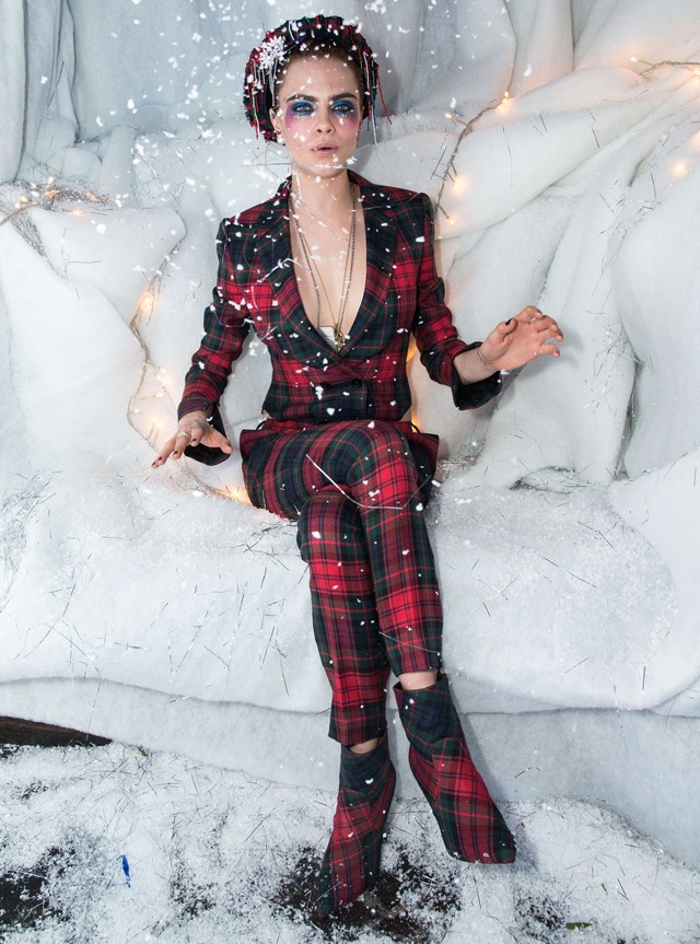 Cara Delevingne a Burberry partiján