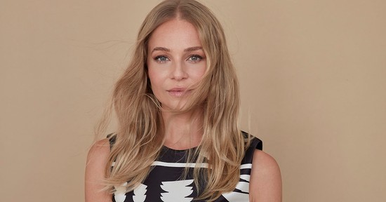 Ezért tartja fontosnak Iszak Eszter, hogy megóvja családját a nyilvánosságtól