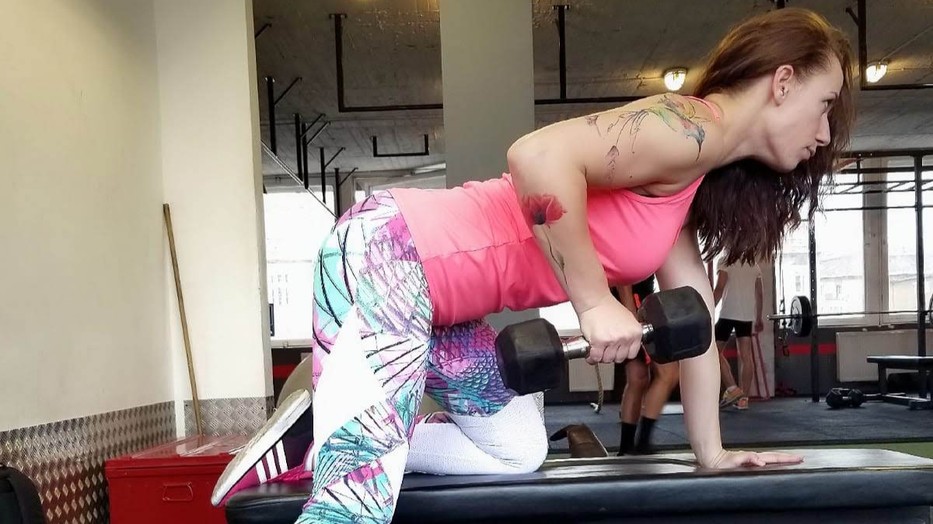 Szalmás Enikő 33 kilót adott le életmódváltoztatással, ma pedig edzőként segíti a hozzá forduló hölgyeket