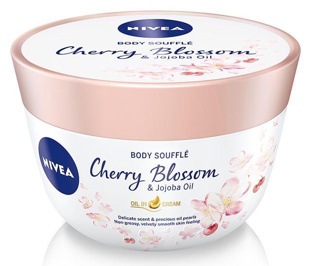 Száraz a bőröd? Ismerd meg a Glamour Glammies díjnyertes test- és kézápolóit!