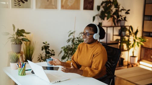 9 módszer, hogy mesterkommunikátornak tűnj egy online megbeszélésen