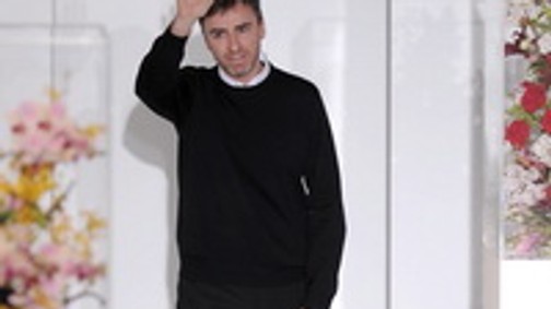 Vissza Gallianót a Diorhoz?