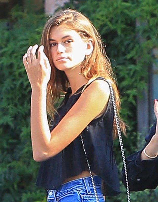 Az 51 éves Cindy Crawford és 16 éves lánya, mintha testvérek lennének!