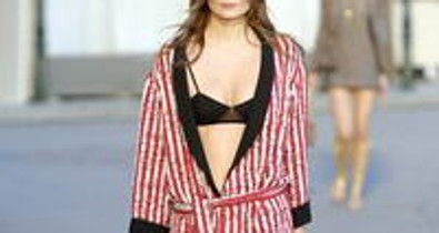 Enikő a Chanellel tért vissza!