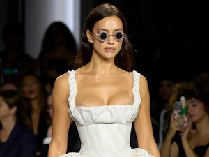 Imádod vagy utálod? A tehenészlány ruha az idei nyár  legtrendibb darabja lesz