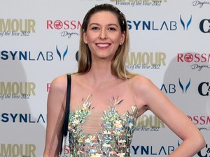 Rúzsa Magdi és Iszak Eszti szettjéből csak úgy árad a meztelenség - 12 álomszép pucérruha a GLAMOUR Women of the Year gálákról