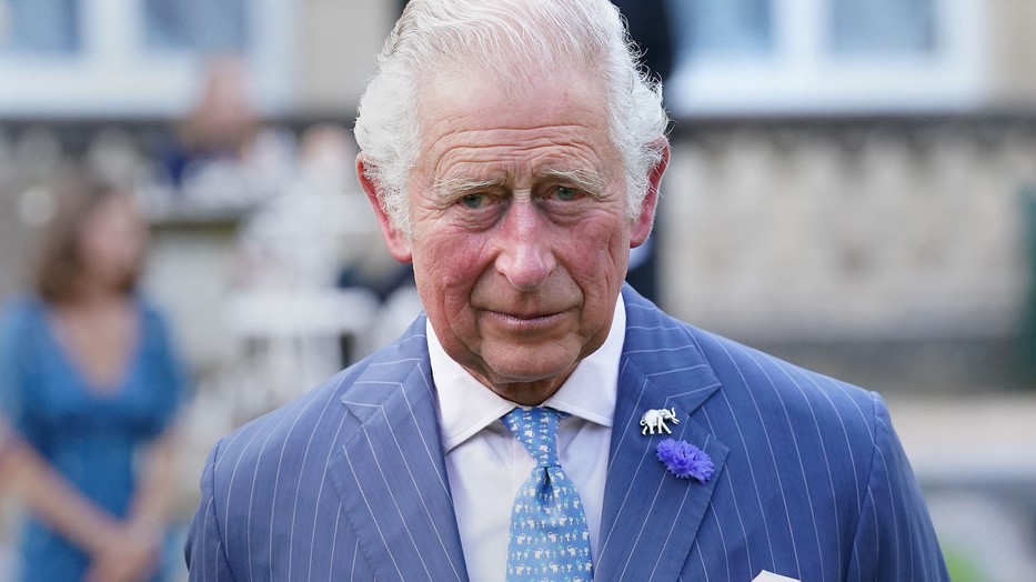 Károly király sosem volt oda igazán az öccséért