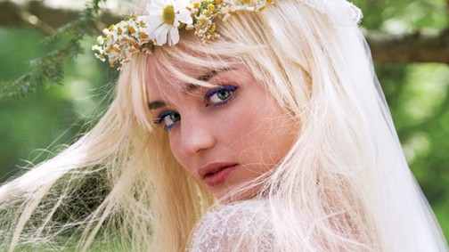 Magyar pornósztár bőrébe bújt Miranda Kerr - Cicciolina, a divatikon