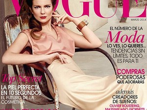 Mihalik Enikő újra Vogue címlapon!