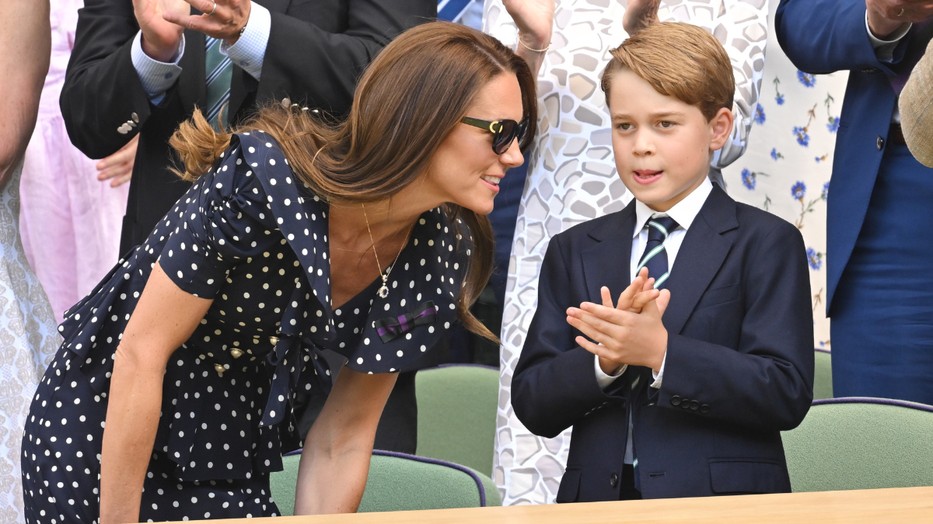 Katalin hercegné és György herceg a ruhájukkal erősítettek rá összetartozásukra a wimbledoni tenisztorna férfi döntőjén
