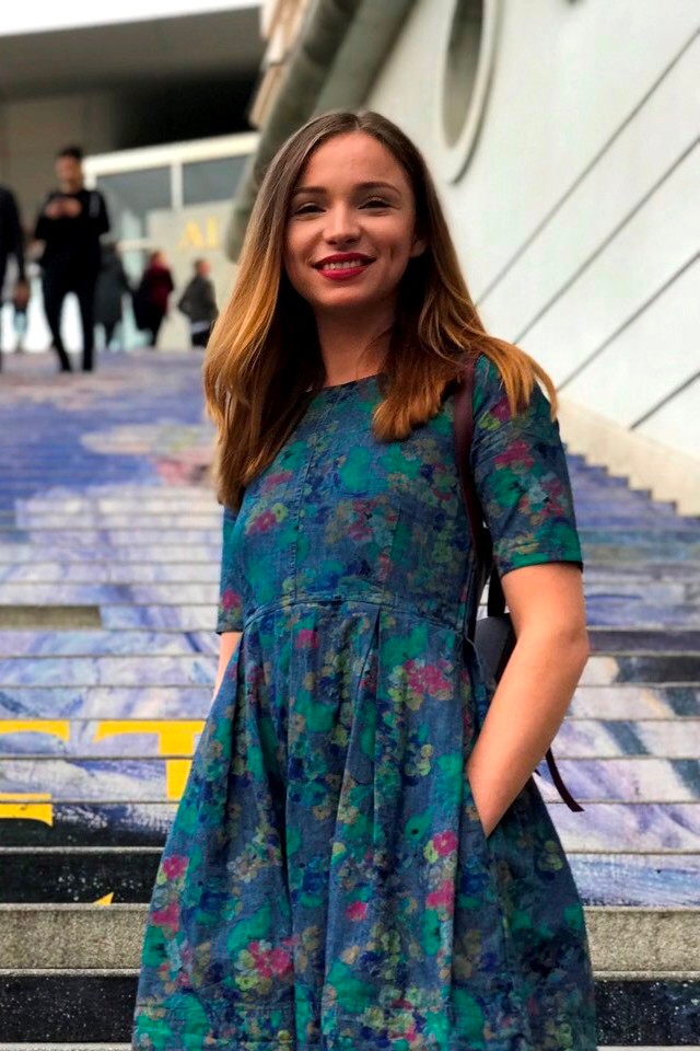 Különleges dologra emlékezteti Dobos Evelint a mai ruhája