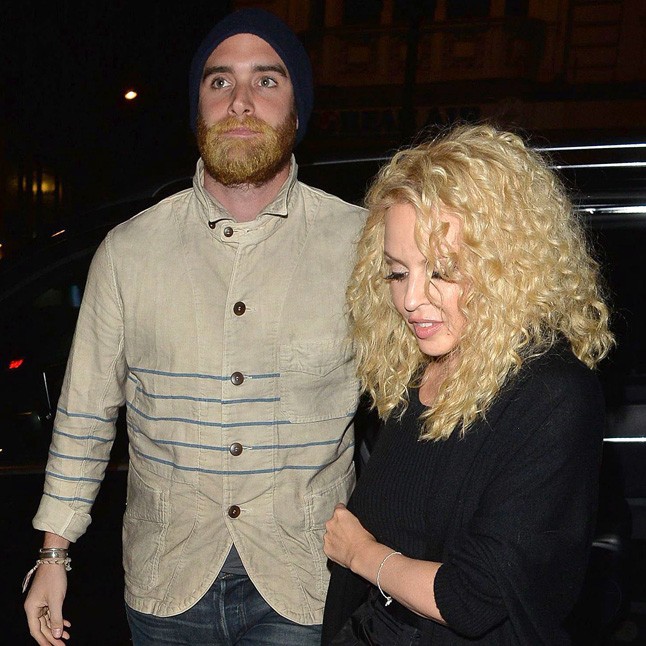 toyboy, fiatal barát, jennifer lopez, casper smart, kate moss, nikolai von bismarck, kylie minogue