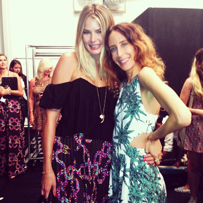 A menő lányok feketében járnak