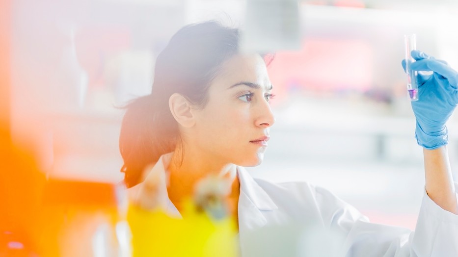 Lányok napja, április 22. – irány a műszaki és természettudományok, meg az informatika világa!