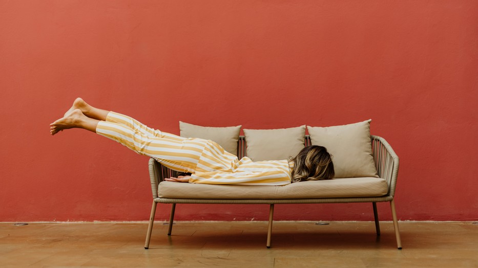 Ahogy a kevés, úgy. túlzottan sok alvás sem tesz jót a mentális egészségnek vagy a szervezetnek