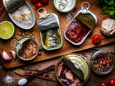 Biztosan olyan egészséges dolog halkonzervet enni, mint amennyire annak tűnik? Szakértő válaszol