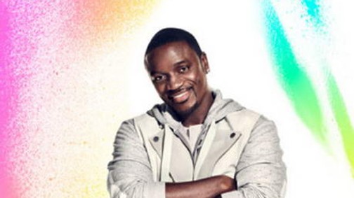 H&M: Sztárokkal az AIDS ellen