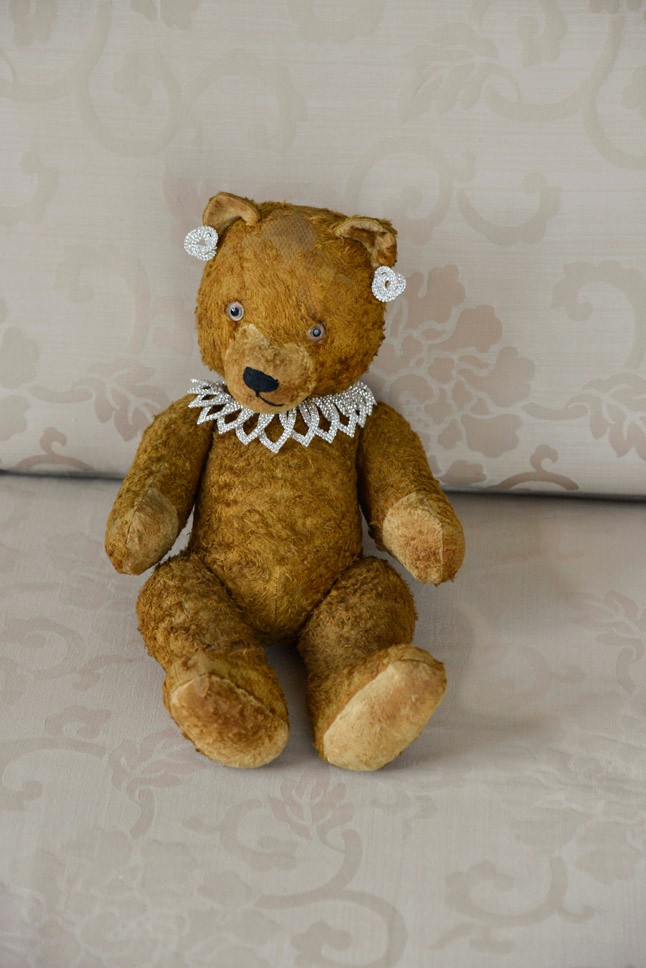 Cuki mackók mutatják be a szezon legmenőbb ékszereit