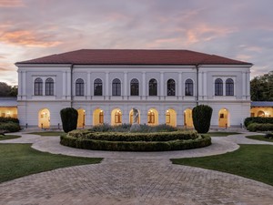 2025 az Annák éve: egy évszázados hagyomány újjászületése Balatonfüreden