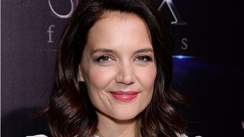 Katie Holmes szettje 100% tavasz