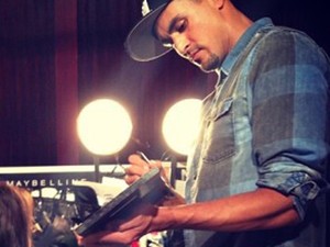 Laza pasiból sminkmester