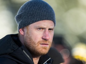 Nagyon kínos: Kiderült, mivel gúnyolták Harry herceget a palota alkalmazottai