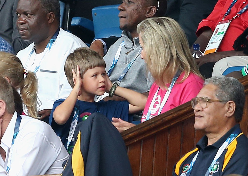 2014-ben pedig Jakab türelmetlenkedett egy sporteseményen, ahol az édesanyjával, Zsófia hercegnével is összeszólalkozott. 