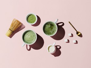 Egy hétig matcha lattét ittam kávé helyett, különös dolgokat vettem észre a testemben