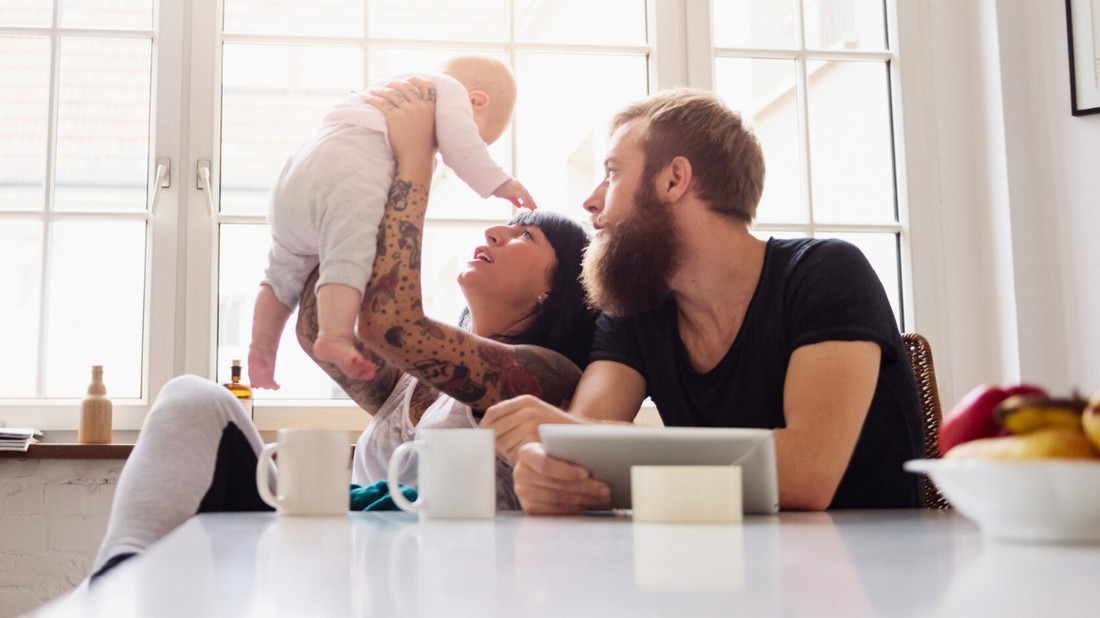 Mi történik a párkapcsolattal, ha megszületik az első gyerek?