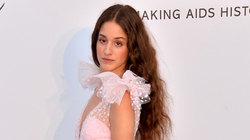 Nem volt romantikusabb cannes-i belépő, mint a magyar származású fiatal színésznőjé