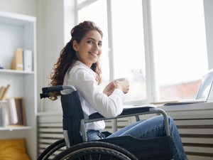 Nincs ki dolgozzon, így talán a munkaerőpiac végre inkluzívabb lesz