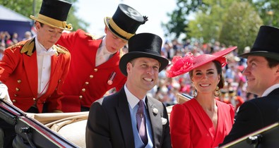 Alkalmazottak meséltek Károly király és Vilmos herceg igazi arcáról