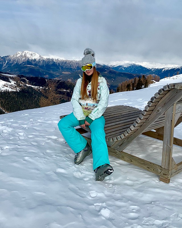 Dombai Laura megmutatja, milyen szerkóban síel